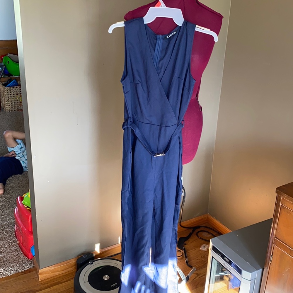 SHEIN Navy Belted Sleeveless Jumpsuit (Size M)